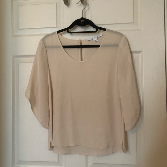 Diane Von Furstenberg Tops - DVF 3/4 Sleeve Silk Blouse